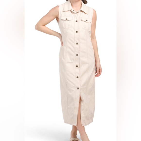 House of Harlow 1960 Dresses & Skirts - NWT House of Harlow 1960 Collar Sleeveless Denim Shank Button Front Maxi Dress